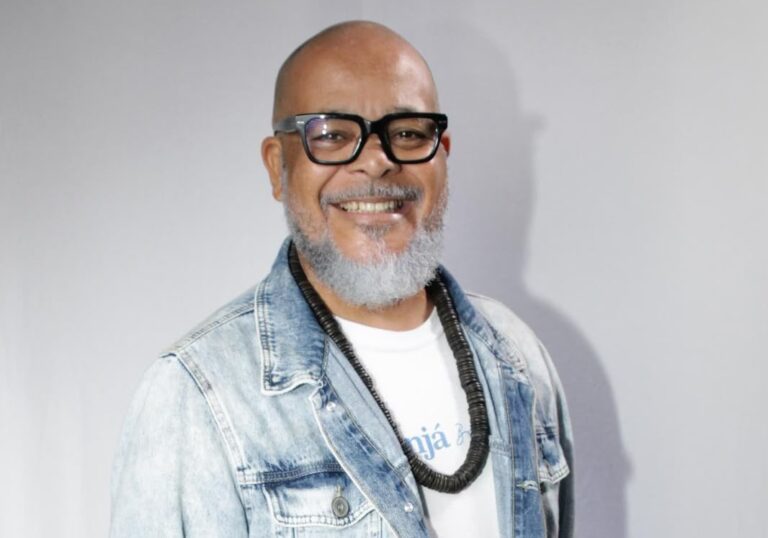 Acadêmicos de Niterói anuncia Moisés Santiago como novo diretor musical academicos-de-niteroi-anuncia-moises-santiago-como-novo-diretor-musical