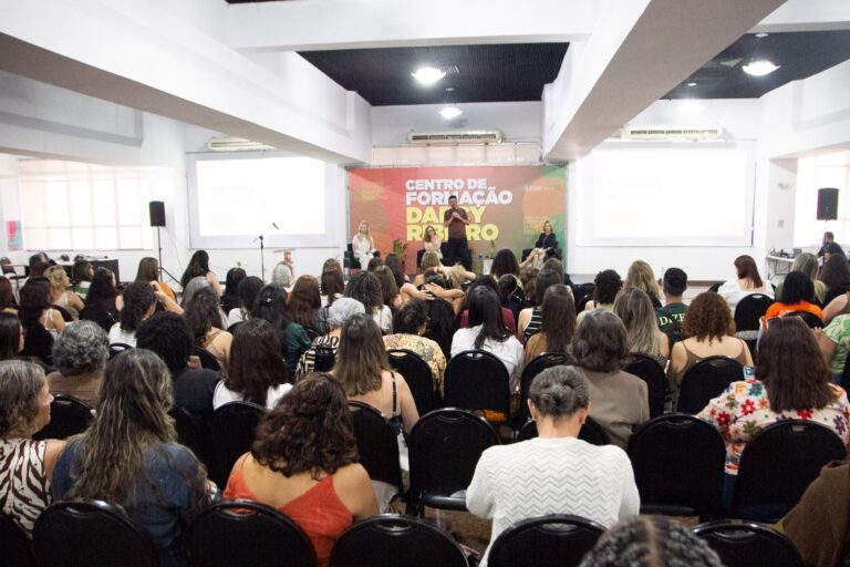 Niterói fortalece formação de educadores infantis com abordagem italiana niteroi-fortalece-formacao-de-profissionais-da-educacao-infantil-com-abordagem-inspirada-em-cidade-italiana