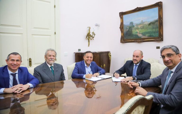 estado-realiza-cessao-de-area-do-caio-martins-a-prefeitura-de-niteroi-para-obras-de-macrodrenagem-e-implantacao-de-parque-publico