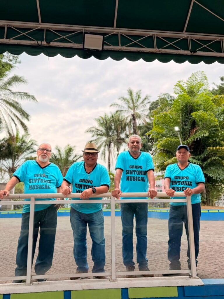Primeira edição da Seresta Dançante 60 Up leva música e lazer à Zona Norte primeira-edicao-da-seresta-dancante-60-up-leva-musica,-cultura-e-lazer-para-a-zona-norte-de-niteroi