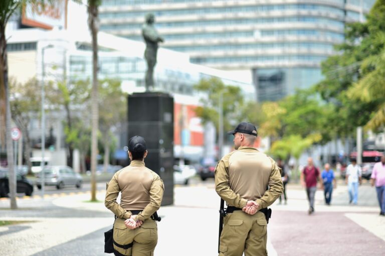 Niterói amplia presença da Guarda nos bairros e reforça integração com polícias niteroi-amplia-presenca-da-guarda-nos-bairros-e-reforca-integracao-com-policias